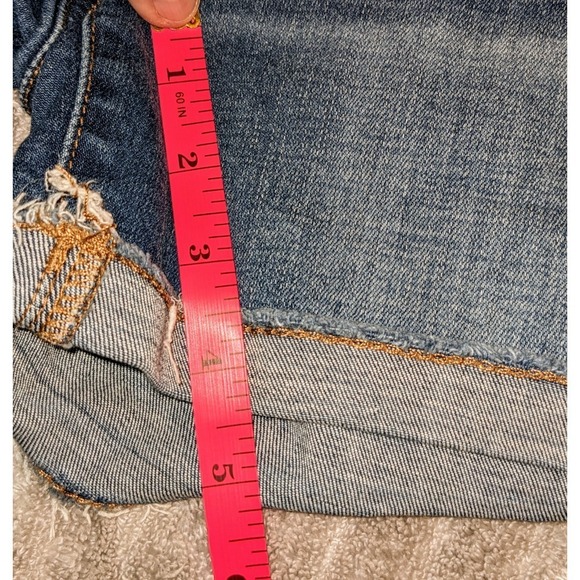American Eagle Denim Shorts Super Stretch Distressed Cuffed Blue Size 8 - Picture 7 of 7